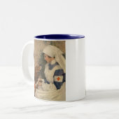 Krankenschwester mit dem goldenen Retriever 1917 Zweifarbige Tasse (Vorderseite Links)