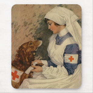 Krankenschwester mit golden retriever 1917 WW1 Mousepad