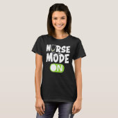 Krankenschwester-Modus Ein Rn Krankenschwester Leb T-Shirt (Vorne ganz)