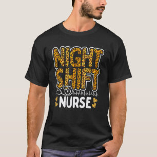 Krankenschwester Nachtschicht Leopard Pflege Würdi T-Shirt