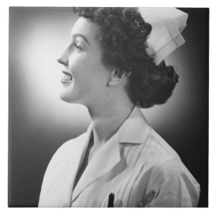 Krankenschwester posierend fliese