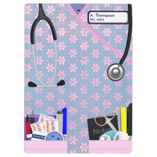 Krankenschwester scheuert sich im Blumen-Muster Klemmbrett (Rückseite)