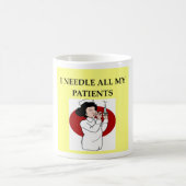 Krankenschwesterkrankenpflegewitz Kaffeetasse (Mittel)