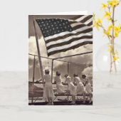 Krankenschwestern, die eine Insel 1945 betrachten Karte (Gelbe Blume)