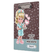 Krankenschwestern kümmern sich um das Herz. Gesche Klemmbrett (Links)