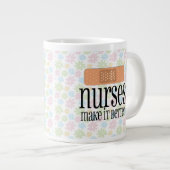 Krankenschwestern machen es besser, Bandage Jumbo-Tasse (Vorderseite Rechts)