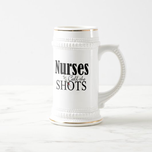 Krankenschwestern nennen die Shots Bierglas (Rechts)