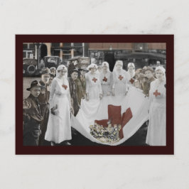 Krankenschwestern und junge Freiwillige sammeln Sp Postkarte