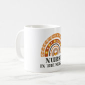 Krankenversorgung im Vintagen Regenbogen Kaffeetasse (Vorderseite Links)