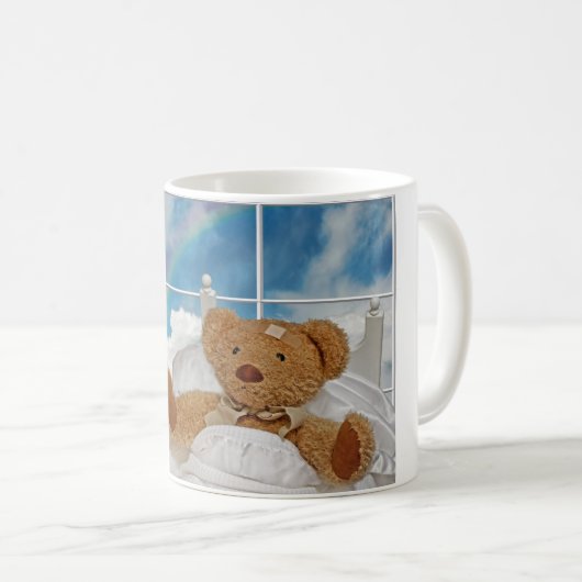 kranker Teddybär im Bett Kaffeetasse (VorderseiteRechts)