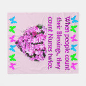 KRANKHEITEN WERDEN ANERKANNT FLEECEDECKE (Vorderseite (Horizontal))