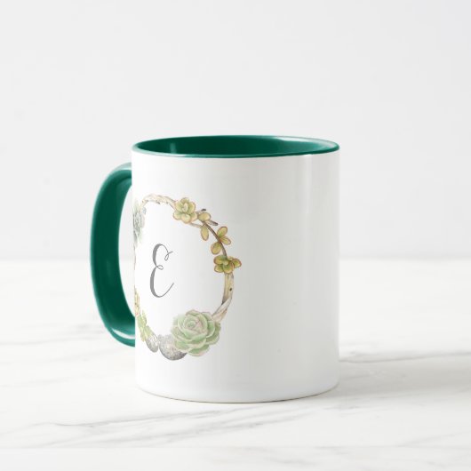 Kranz von Succulents, von Zweigen und Monogramm Tasse (Vorderseite Links)