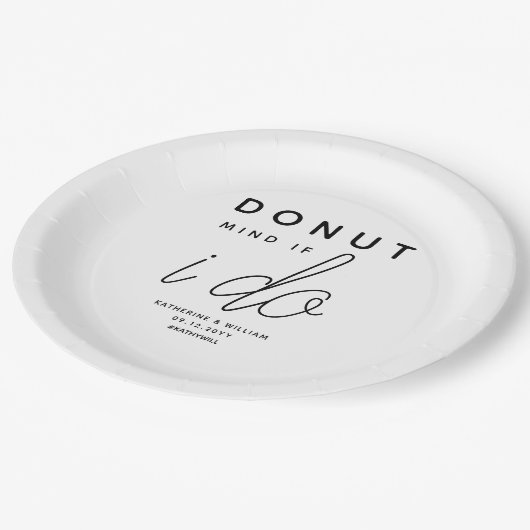 Krapfen-Verstand, wenn ich einfachen Pappteller (Schrägansicht)