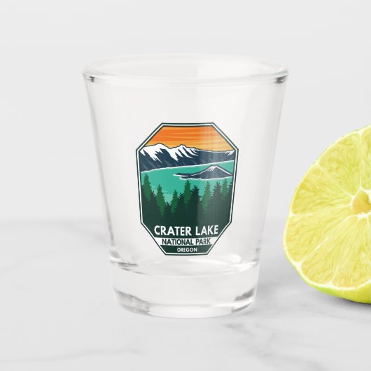 Krater Lake Nationalpark Elk Retro Kompass Emblem Schnapsglas (Vorderseite)