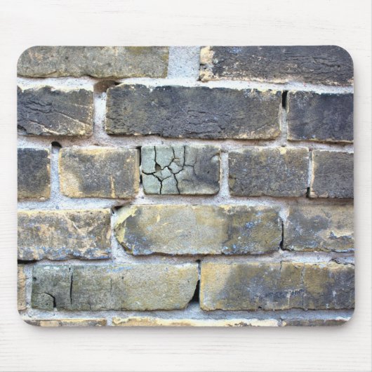 Kratze und knurrende Ziegelmauer Mousepad (Vorne)