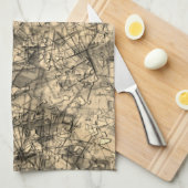 Kratzer auf einem leicht gepunkteten Khaki Geschirrtuch (Viertel Falte)