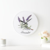 Kräuterleben: Lavendel, anpassbar Große Wanduhr (Zuhause)