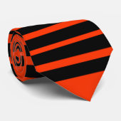 Krawatte aus Wild Streifen (Ziegelorange) mit Ghos (Gerollt)