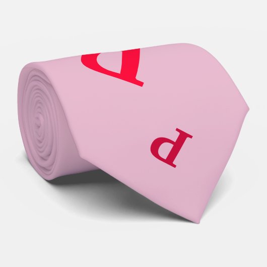 Krawatte (dbl side) - Jumbled Letters in Reds (Gerollt)