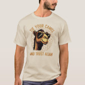 Krawatte dein Kamel und vertraue Allah T-Shirt (Vorderseite)