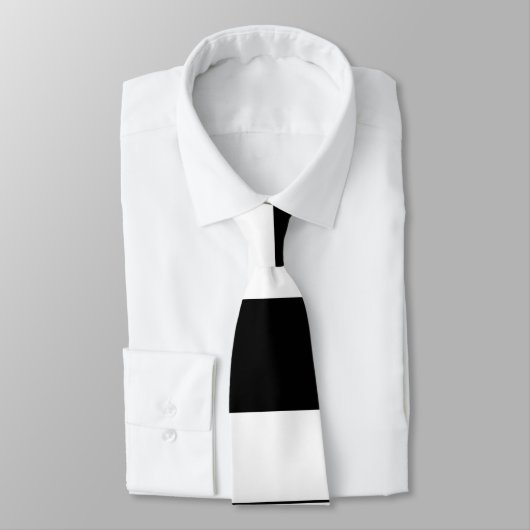 Krawatte des Musical Piano Keyboard Stripte Music  (Gebunden)