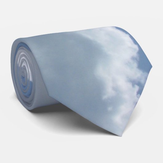 Krawatte "Fluffy Clouds" (Gerollt)