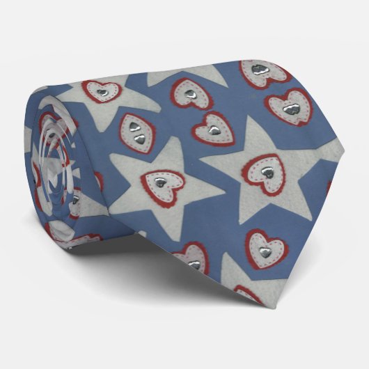 Krawatte Herz und Sterne (Gerollt)