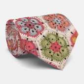 Krawatte mit Häkelhaut-Blume (Gerollt)