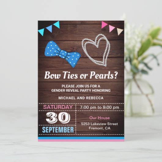 Krawatte oder Perlen Gender Reveal Party Einladung (Stehend Vorderseite)