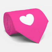 Krawatte rosa mit weißem Herzen (Gerollt)
