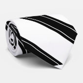 Krawatte / Triple Strip Schwarz auf weißem Muster (Gerollt)