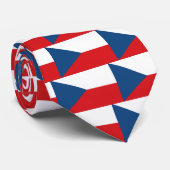 Krawatte unter der Flagge Tschechiens (Gerollt)