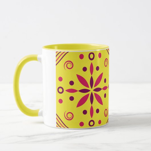 Kreativ gestaltete moderne Tasse (Links)