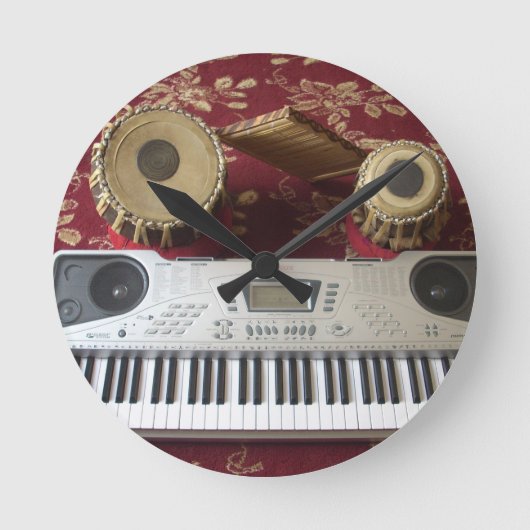 Kreative Ecke: Musikalisches Band Runde Wanduhr (Vorderseite)