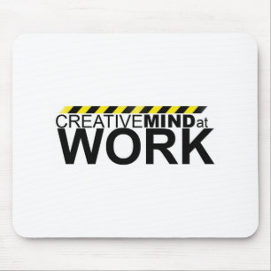 Kreativer Verstand bei der Arbeit Mousepad