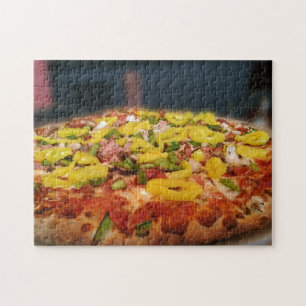 Kreatives Pizza-Esslokal Italienische Peperoni Puzzle