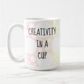 Kreativität in einer Cup-Rainbow-Tasse Kaffeetasse (Links)