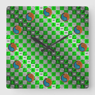 Krebs & Holz Ziege Quadratische Wanduhr
