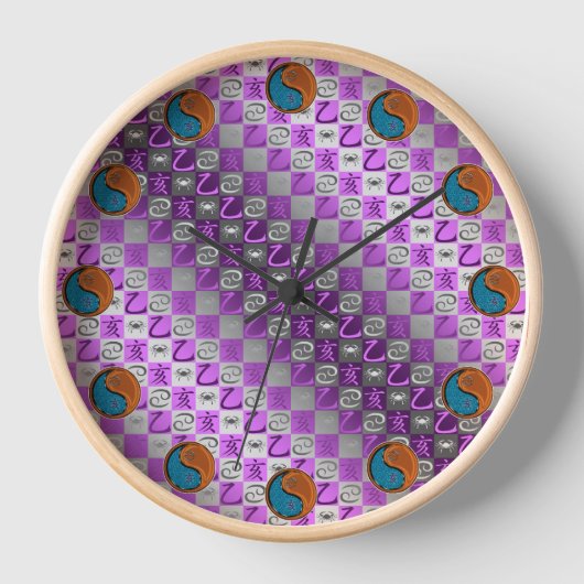 Krebs & Holzschwein Uhr (Vorderseite)