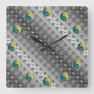 Krebs & Metallhase Quadratische Wanduhr
