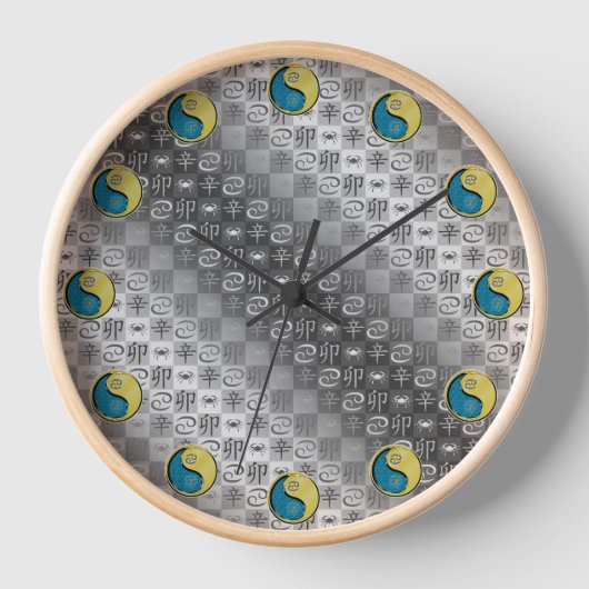 Krebs & Metallhase Uhr (Vorderseite)