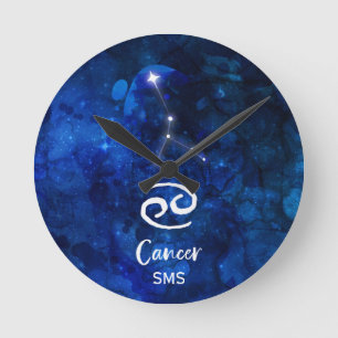 Krebs-Sternbild Blaue Galaxie Monogramm Runde Wanduhr