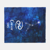 Krebs Zodiac Constellation Blue Galaxy Monogramm Fleecedecke (Vorderseite (Horizontal))