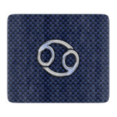 Krebs Zodiac-Zeichen auf blauem Kohlenstoff-Faserd Schneidebrett (Vorderseite)