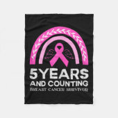 Krebsüberleben T-Shirt 5 Jahre Krebs frei rosa Reg Fleecedecke (Vorderseite)