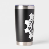 KreditWorks Gear+ Thermal Tumbler - Schwarz Thermobecher (Vorderseite)