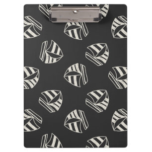 Kreide gezeichnetes Segelboot-Muster Klemmbrett