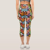 Kreidegänseblümchen Capri Leggings (Rückseite)