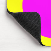 Kreis - Magenta auf Gelb Mousepad (Ecke)