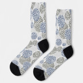 Kreise mit grauem und blauem Leopardendruck Socken (Linkes Detail)